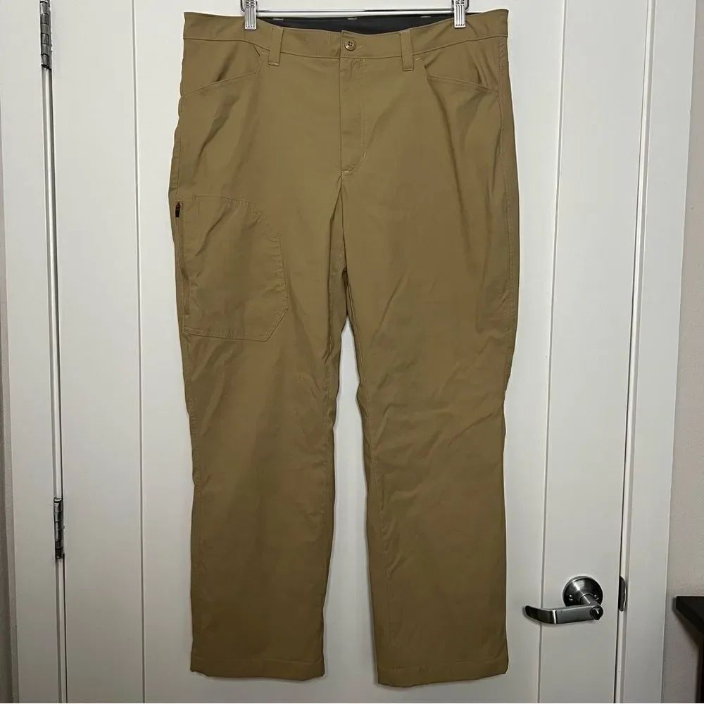 Eddie Bauer Tech Pants Mens 38x30 Tan Fleece Lined Nylon Cargo Stretch Outdoors